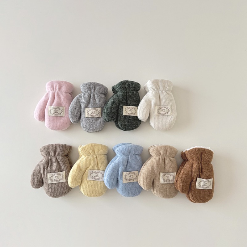 Baby Mittens Scratch - 1 คู่ถุงมือเด็กฤดูหนาวสไตล์เกาหลีสีทึบน่ารักการ์ตูนหมีถุงมือกันความร้อนถุงมือป้องกันสภาพอากาศหนาวเย็นสำหรับ 3-7 ปี